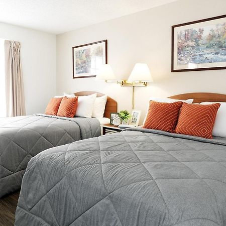 Intown Suites Extended Stay Columbus Oh - North Экстерьер фото