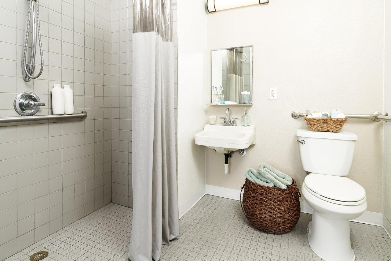 Intown Suites Extended Stay Columbus Oh - North Экстерьер фото