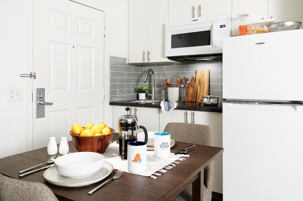 Intown Suites Extended Stay Columbus Oh - North Экстерьер фото
